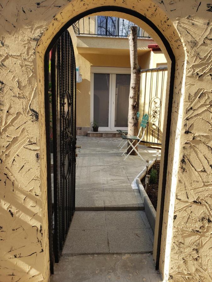 Phoenix Studio Bucarest Exterior foto
